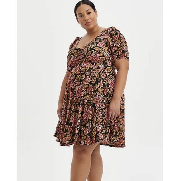 Torrid Skater Dress Surplice Neck Stretch Womens Plus Size 4X Floral Black Pink - Picture 1 of 15